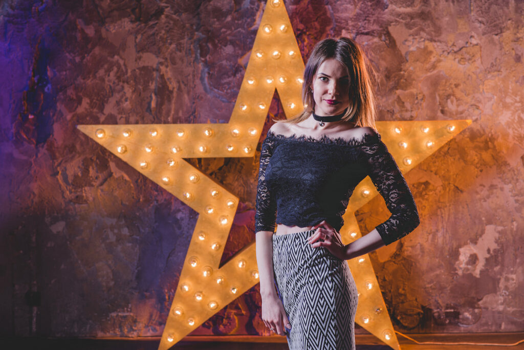 斐品整合行銷公關顧問有限公司｜藝人網紅、跨界品牌異業合作策略解析，精準出擊強化行銷價值！